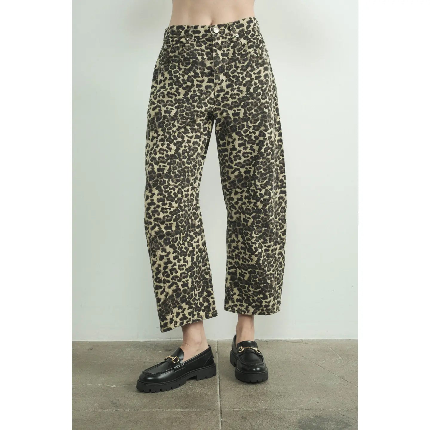 Leopard Barrel Jeans