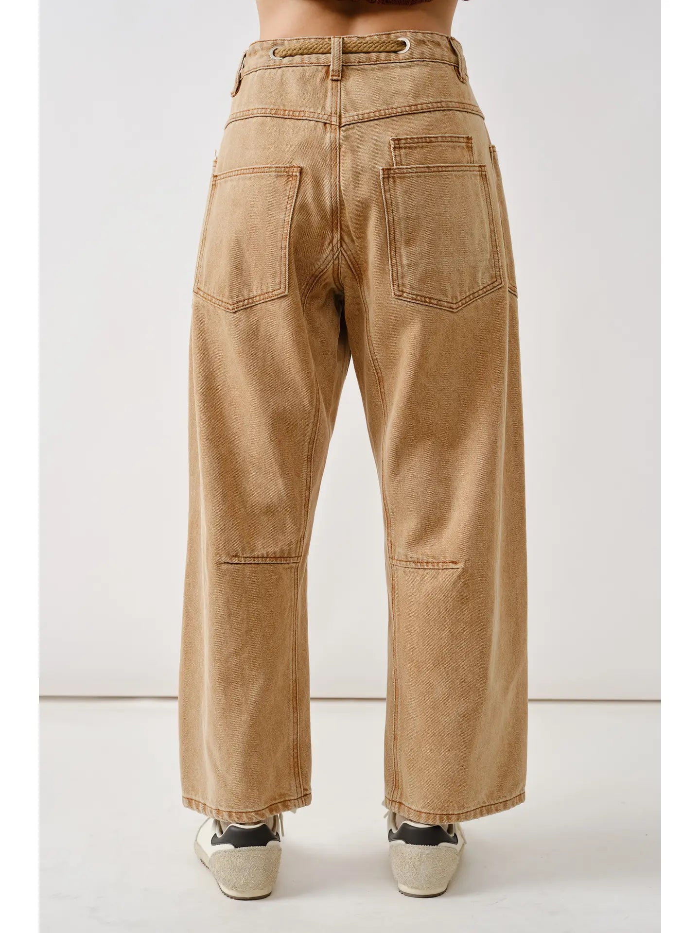 Grit Barrel Jeans