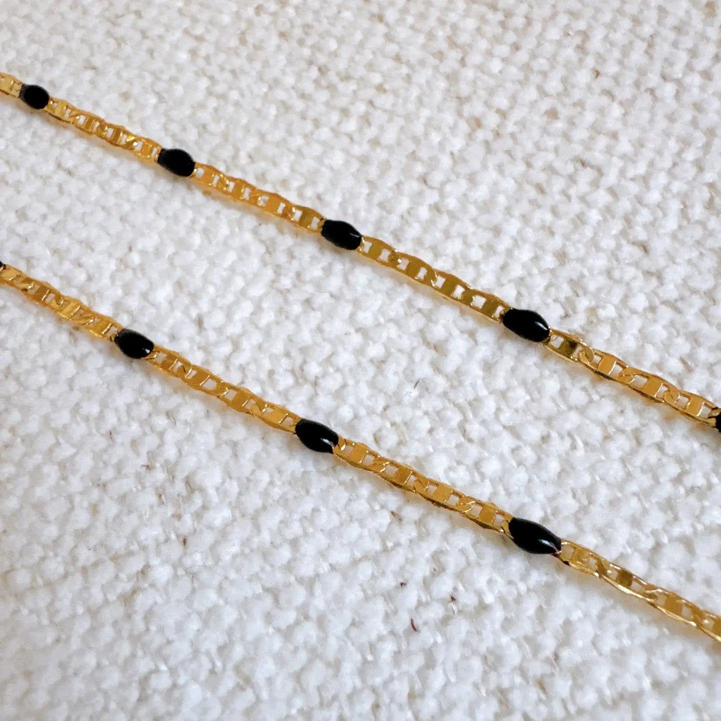 Color Pop Chain Necklace - Black