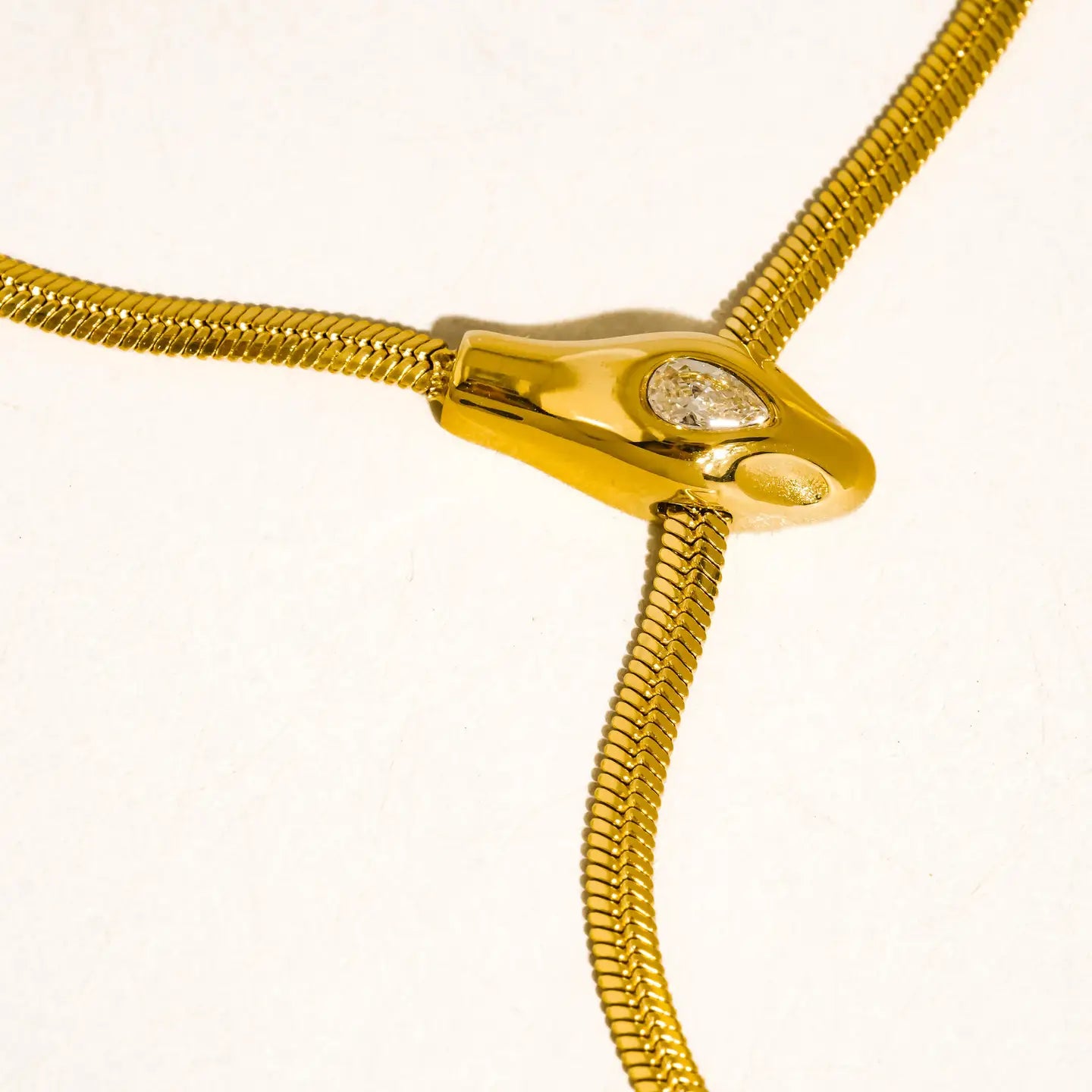 Gildora Lariat Necklace