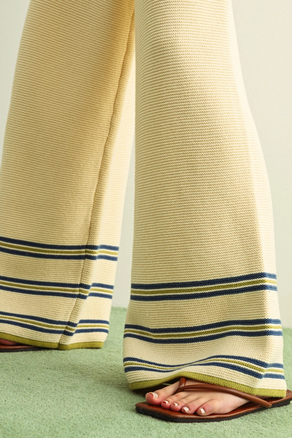 Border Multicolor Stripe Knit Pants