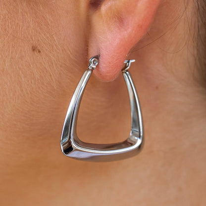 Belle Hoops