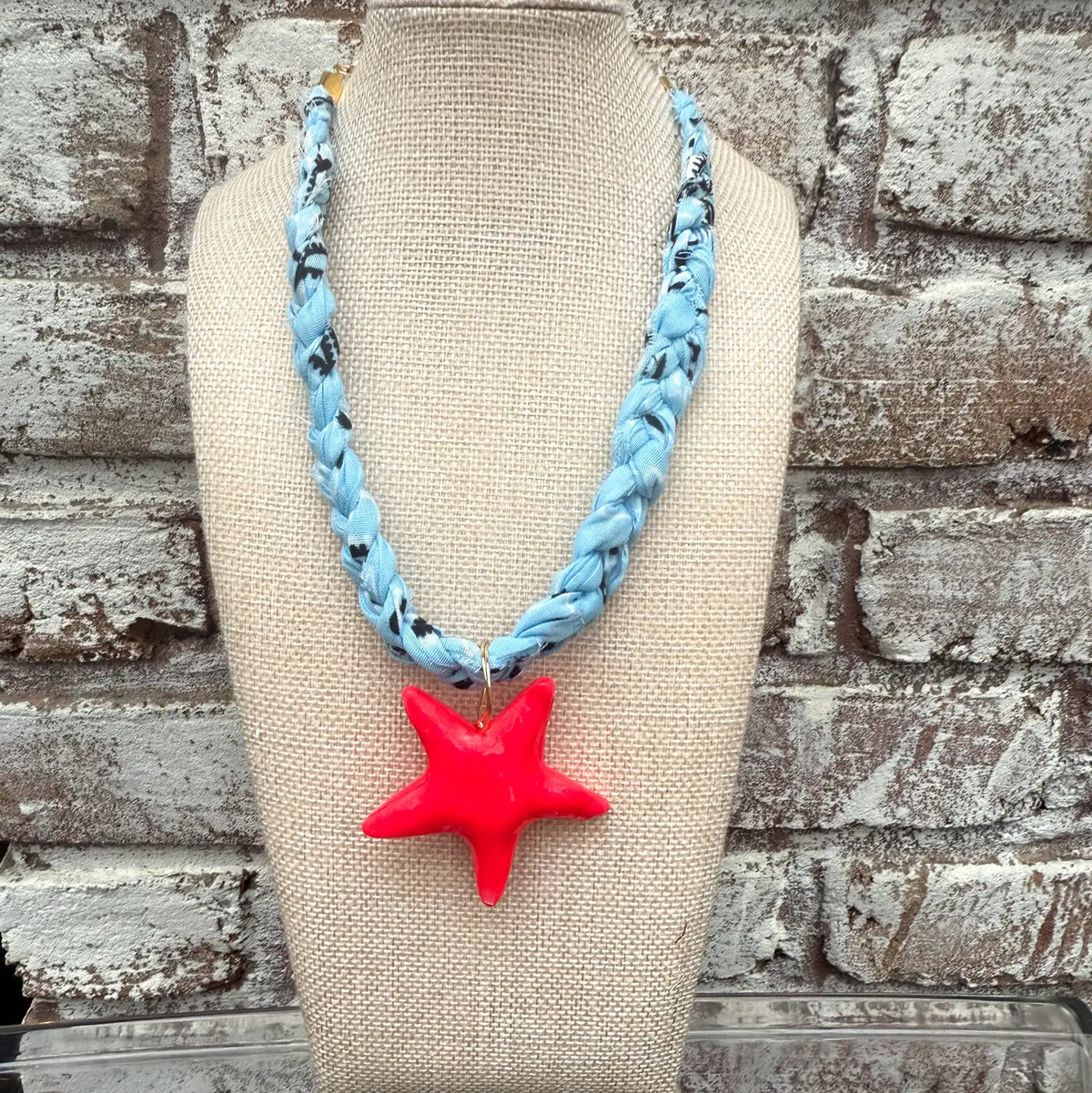 Chunky Bandana Star Necklace