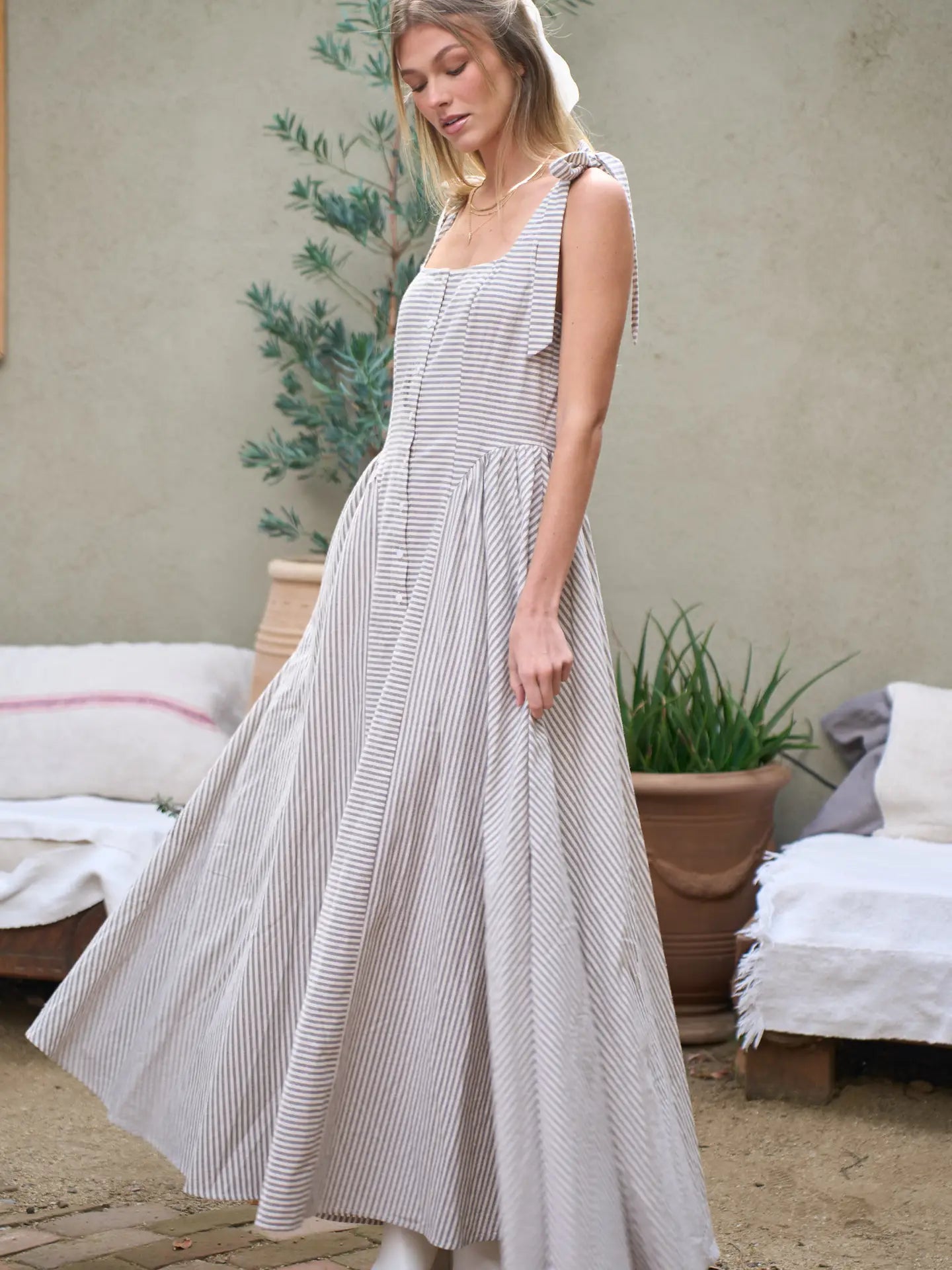 Basque Waist Maxi Dress