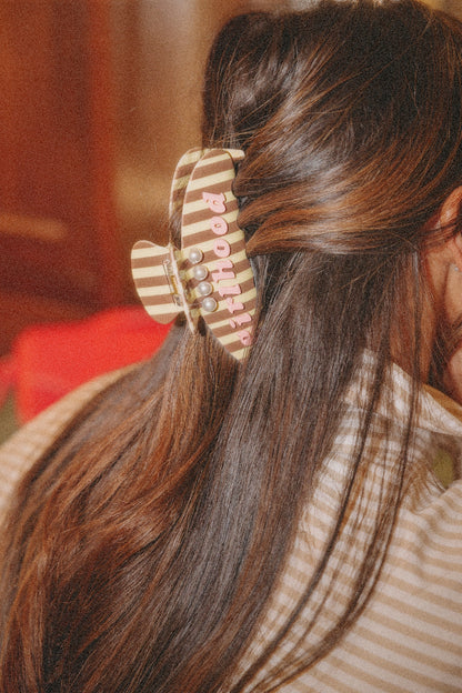 Girlhood Oversized Claw Clip