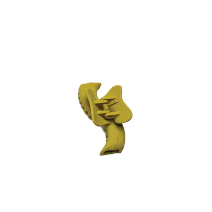 Mini Wavy Hold Everything Claw