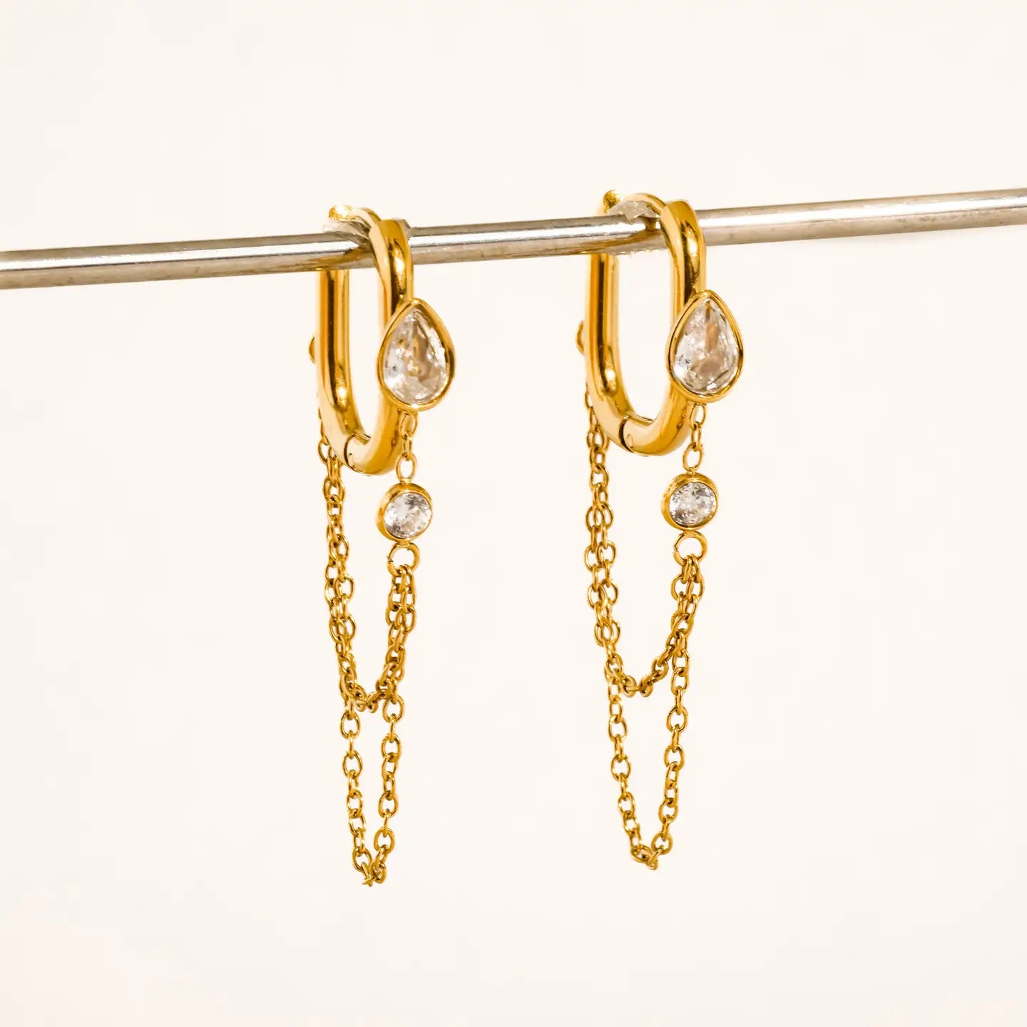 Lucienne Hoop