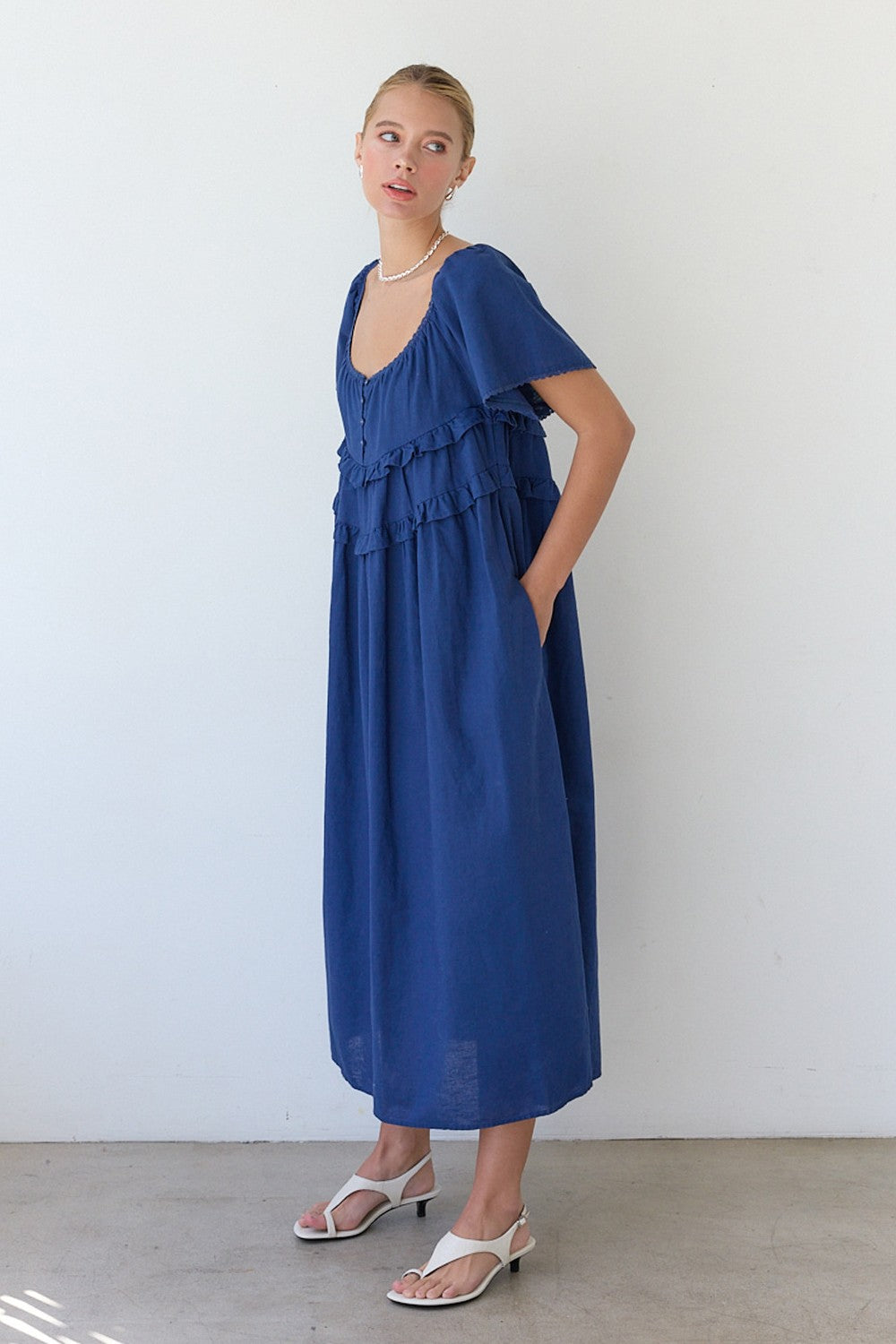 Nicole Maxi