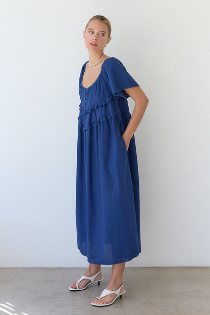 Nicole Maxi