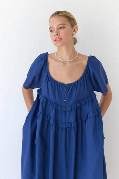 Nicole Maxi